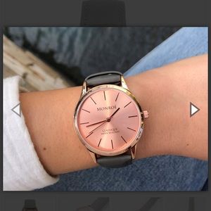 Monroe classsique watch